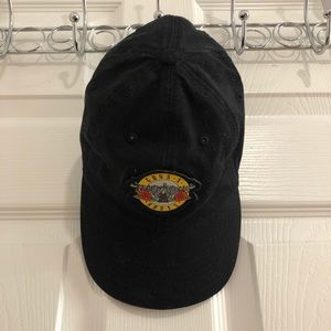 Guns N’ Roses dad hat in black